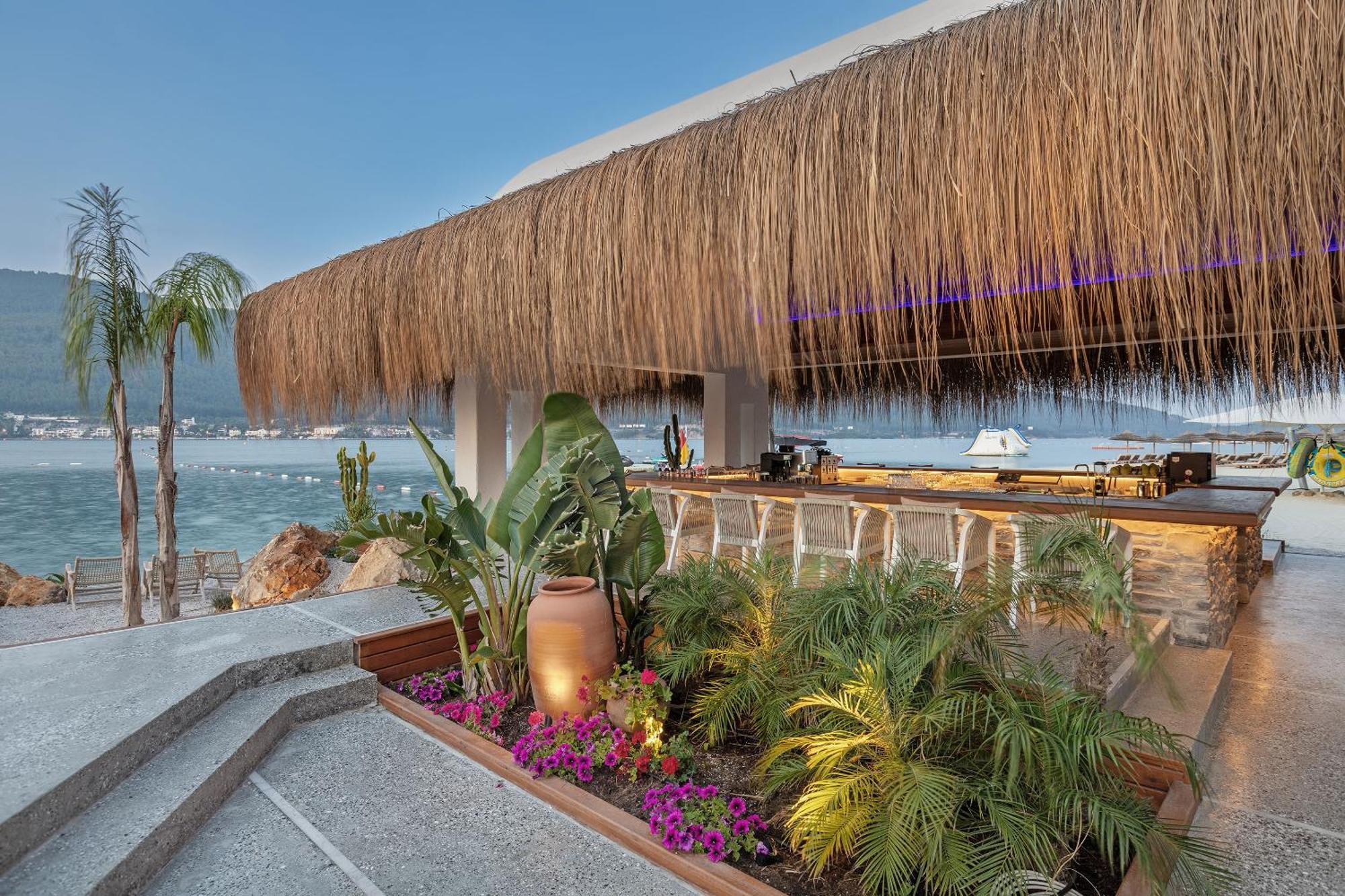 Titanic Luxury Collection Bodrum Guvercinlik  Bagian luar foto